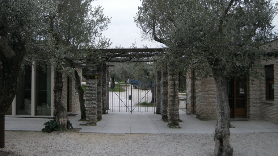 Ingresso alle Grotte di Catullo, Sirmione (BS)