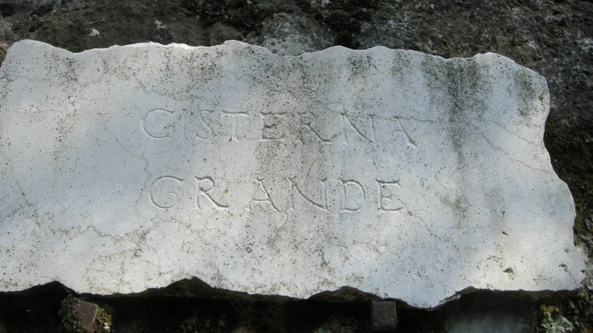 Grande Cisterna, Grotte di Catullo, foto 7